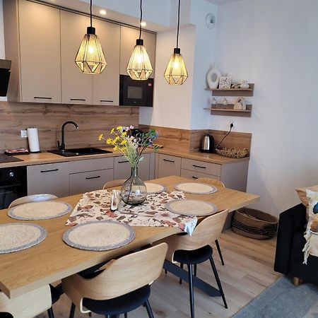 Apartament Lilla 2 Jelenia Góra Esterno foto
