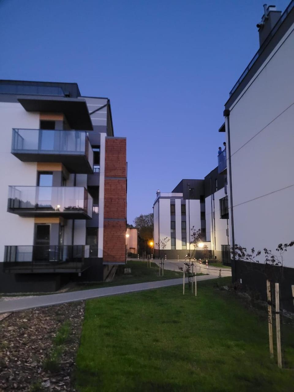 Apartament Lilla 2 Jelenia Góra Esterno foto