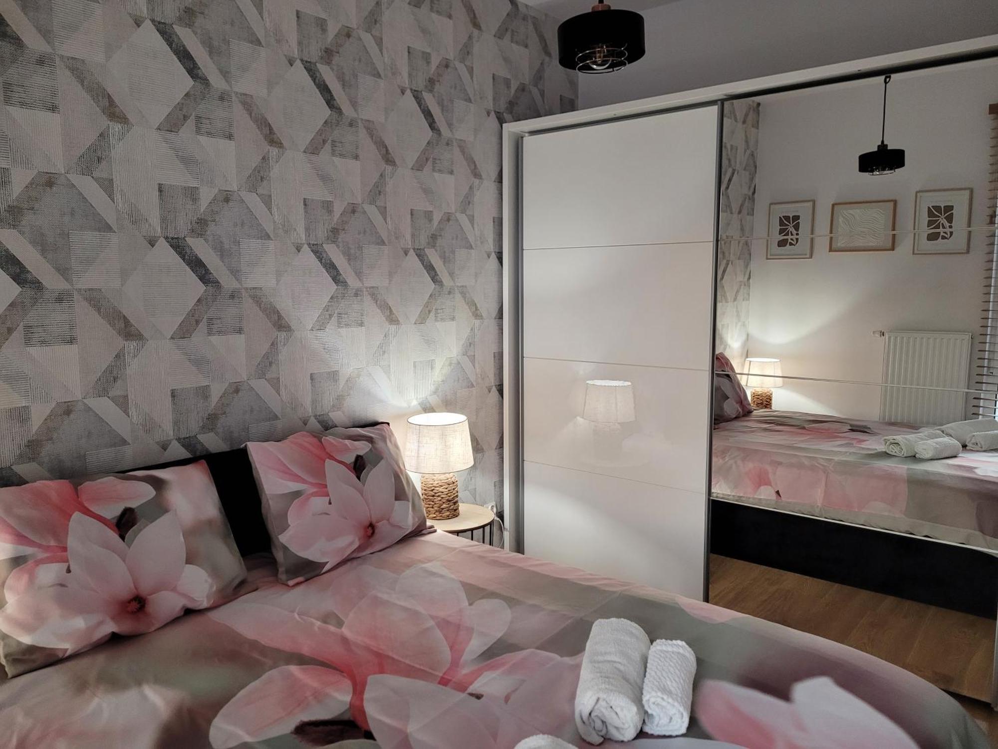 Apartament Lilla 2 Jelenia Góra Esterno foto